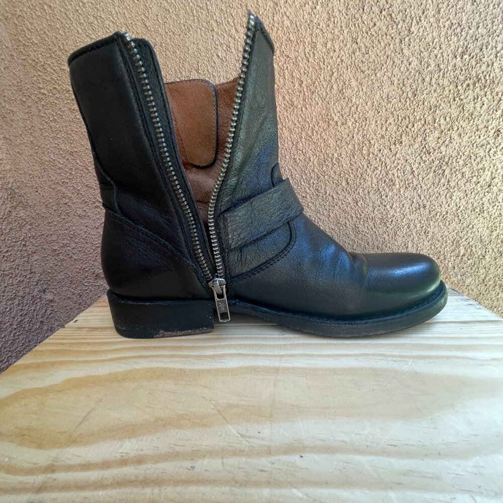 Frye Vicky Engineer 6 inch black 100% leather buckle moto boots ankle booties - Picture 11 of 16